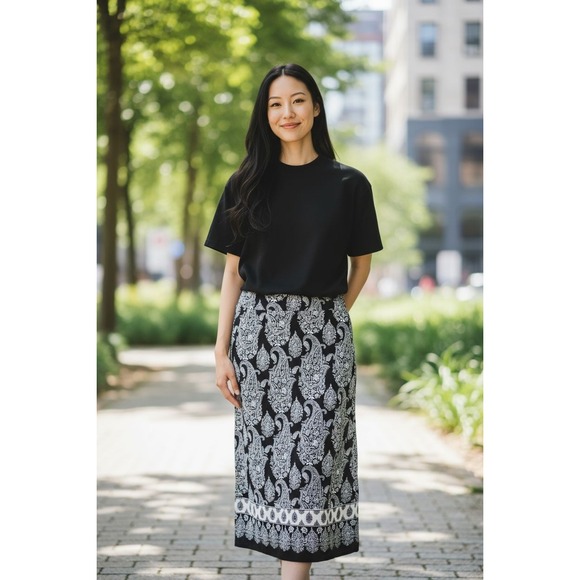 Liz Claiborne Maxi Skirt Women L Black Flowey Chaffon A-Line Paisley Print - Picture 1 of 6